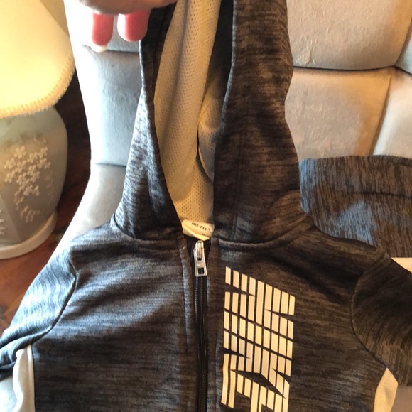 Set of (2) Nike Baby Boy Clothes 18 months - Picture 15 of 15